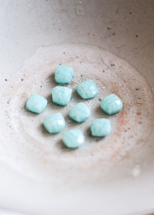 Briolette kite amazoniet