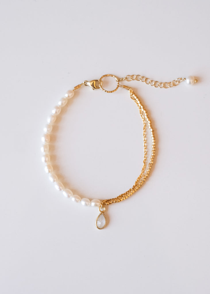 armbandje in wit en goud