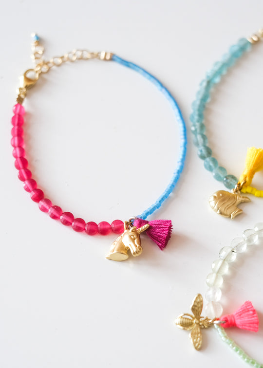 Armbandje met eenhoorn