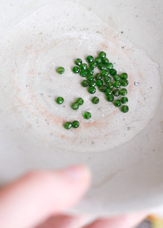 Kralen, mini schijfjes diopsied