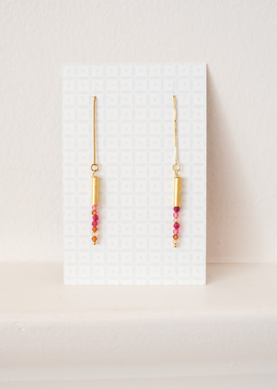 Fijne oorhangers met roze kraaltjes