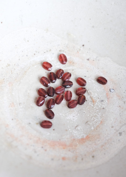 Kralen ovaal granaat