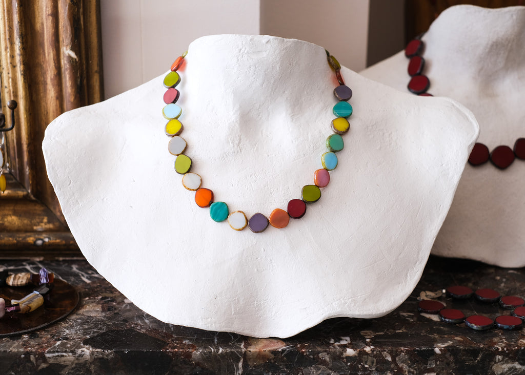 halsketting met mix gekleurde glaskralen