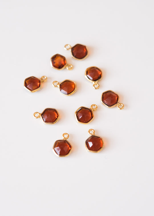 Bedel hexagon honingkwarts, verguld