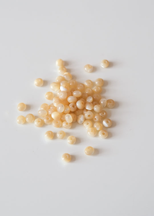 Nacre kralen, naturel beige