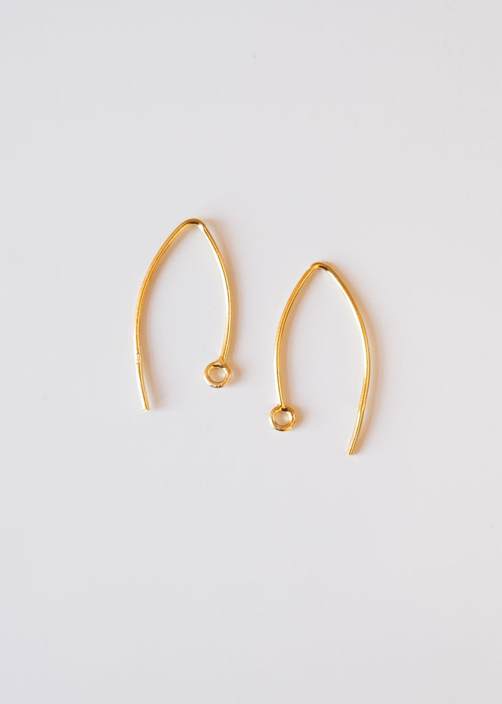 strakke oorhaak verguld