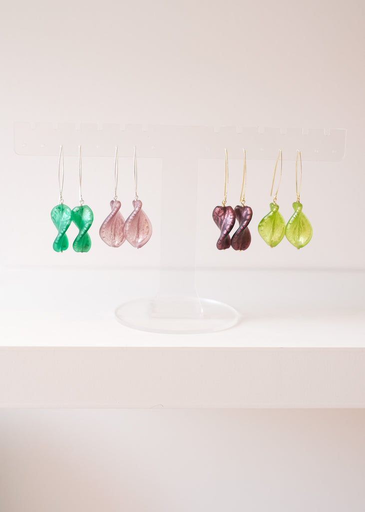 oorhangers met vintage paarse muranoglas kraal