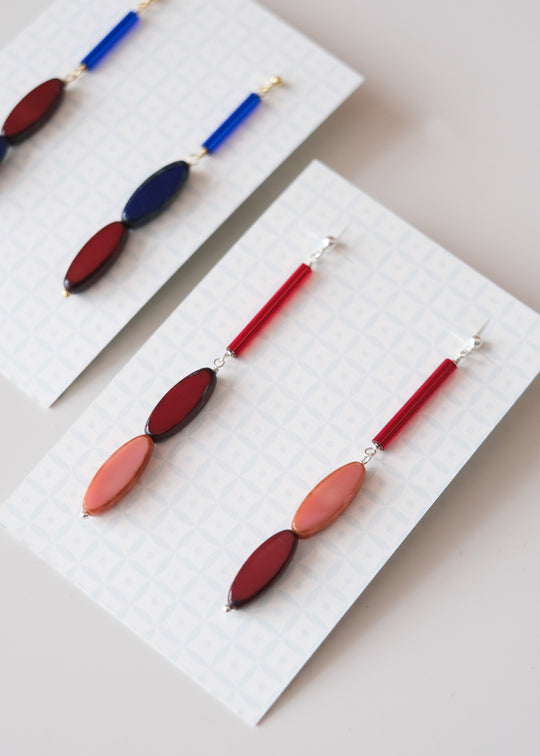 Oorsteker Tsjechisch glas, rood