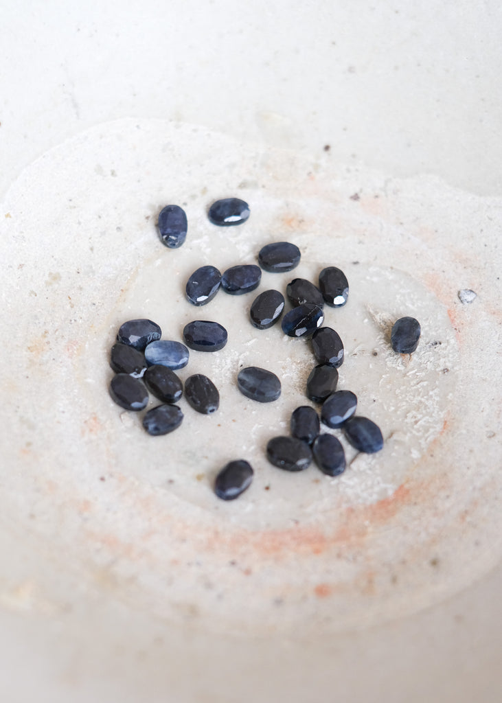 blauwe saffier kralen