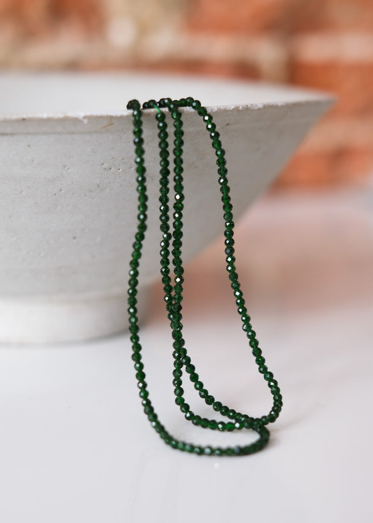 snoer donkergroene kwarts kralen