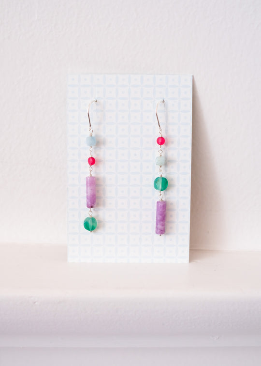 Kleurrijke zilveren oorstekers