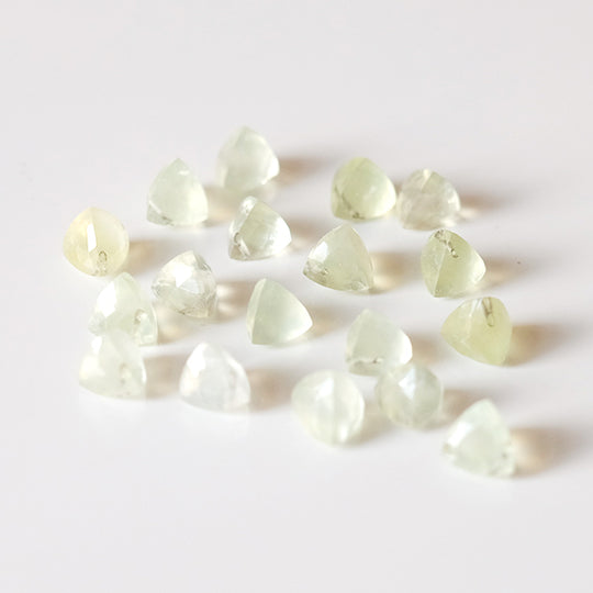 Briolette trillion prehniet