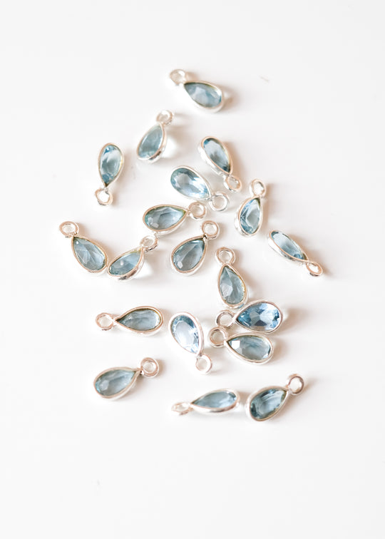 Bedel druppeltje london blue kwarts, zilver