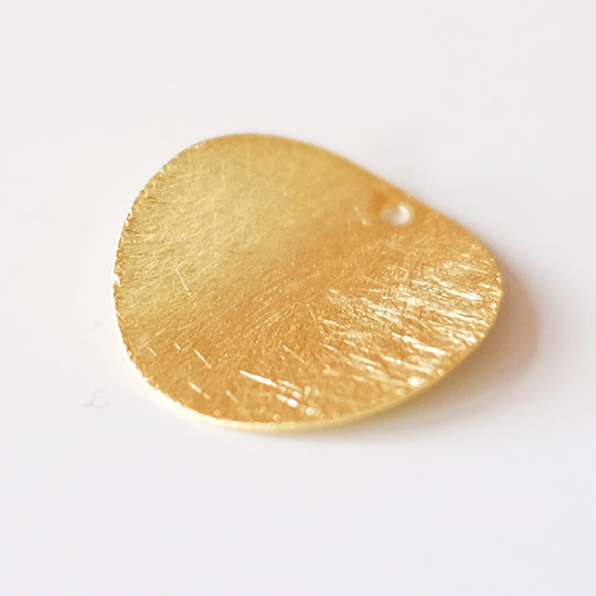 Rond geplooid plaatje, geborsteld verguld zilver
