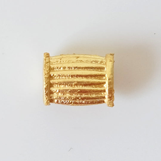 Kraal ton gestreept verguld