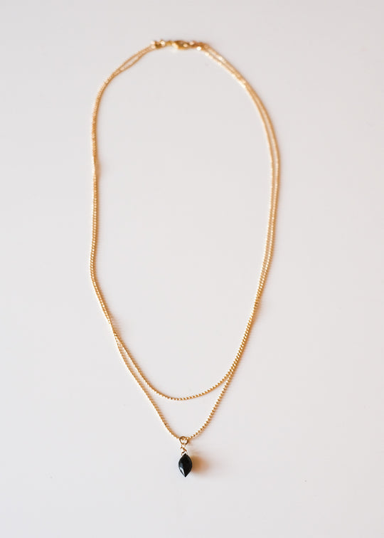 Fijne halsketting met zwarte onyx