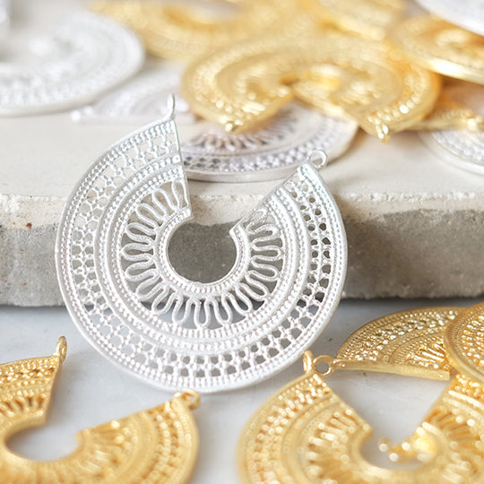 Indische filigraan hanger zilver