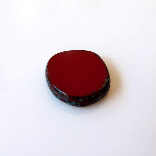 Onregelmatig rond 15 mm bordeaux-rood
