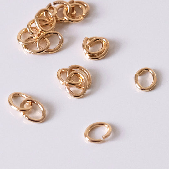 Open ringetje ovaal goud