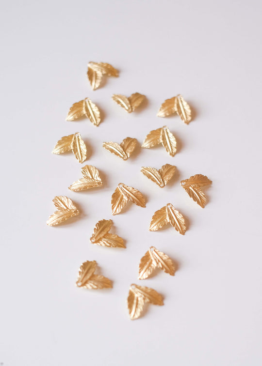 Hangertje dubbel blaadje