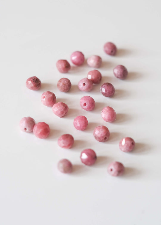 Rhodoniet briolettes