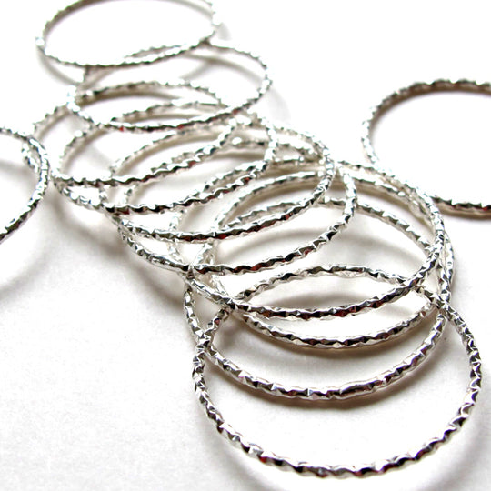 Ring gehamerd sterling zilver, 23 mm