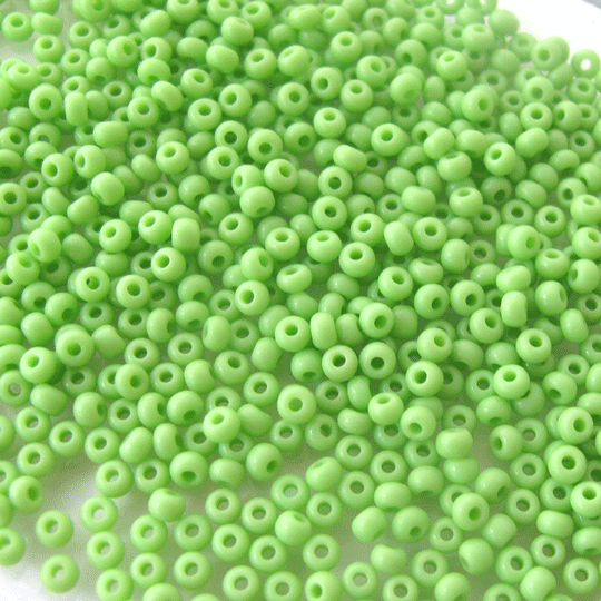 Rocaille lichtgroen maat 11