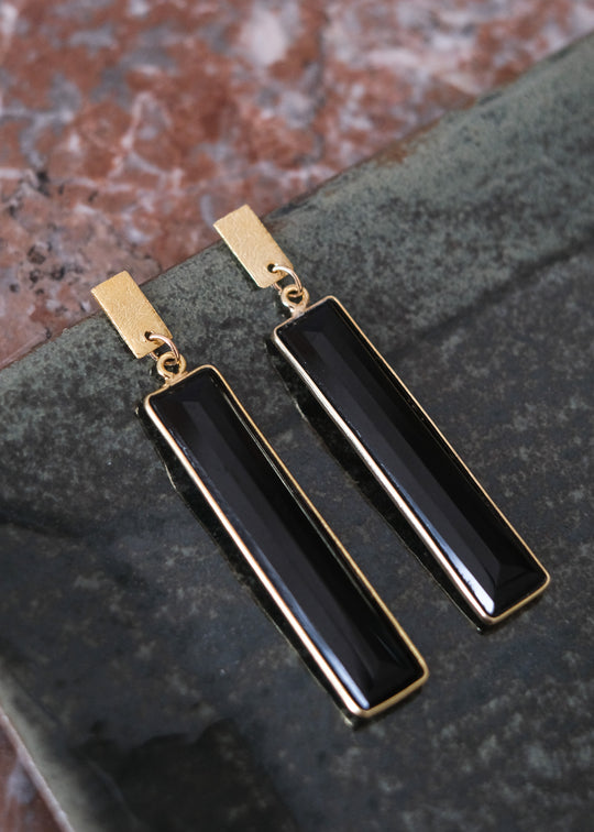 Oorstekers met zwarte onyx