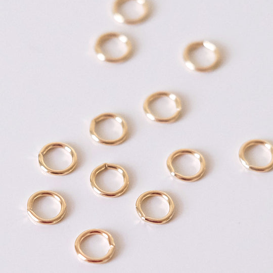 Gesloten ringetje gold filled, 4 mm