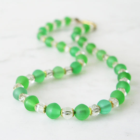 Vintage halssnoer groen