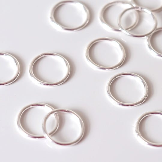 Gesloten ringetje zilver, 10 mm