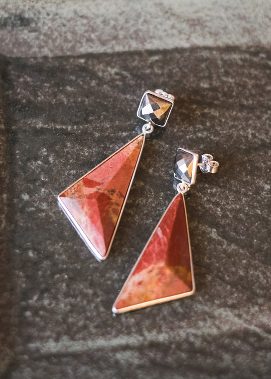 Oorhangers met pyriet en jaspis